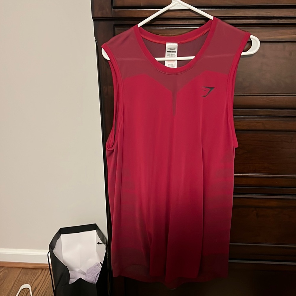Large gym shark tank top